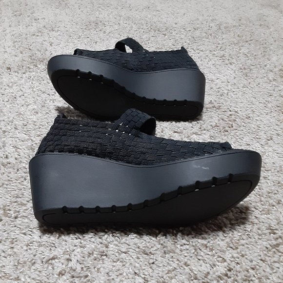 Women's Steve Madden Black Wedge Basket Weave Style Open Toe Shoes Size 8 - Picture 4 of 7